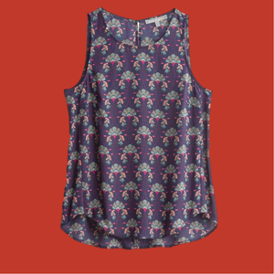 Cute indigo crew neck sleeveless top by Daniel Rainn in size medium.